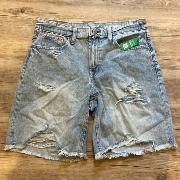 GAP Low Stride Jean Shorts - Picture 1 of 4